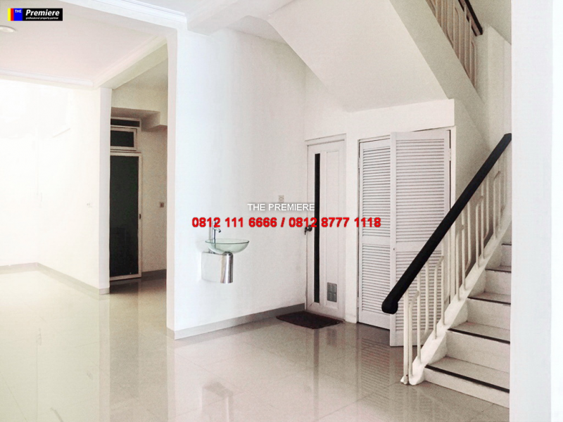 Dijual Rumah Di Kelapa Puan Kelapa Gading, Jakarta Utara SEMIFURNISHED