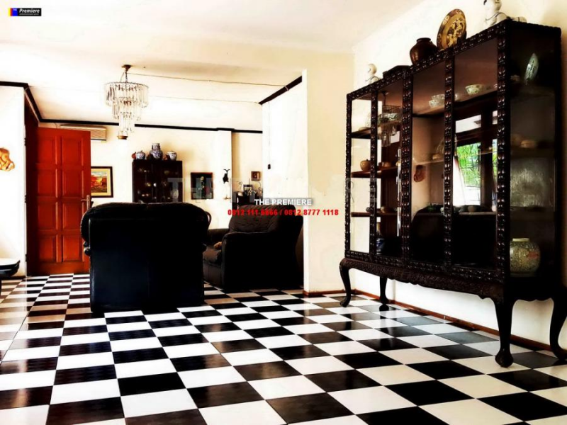 Rumah Kelapa Kopyor Timur Kelapa Gading, Jakarta Utara, MODEL PAPAN CATUR !!