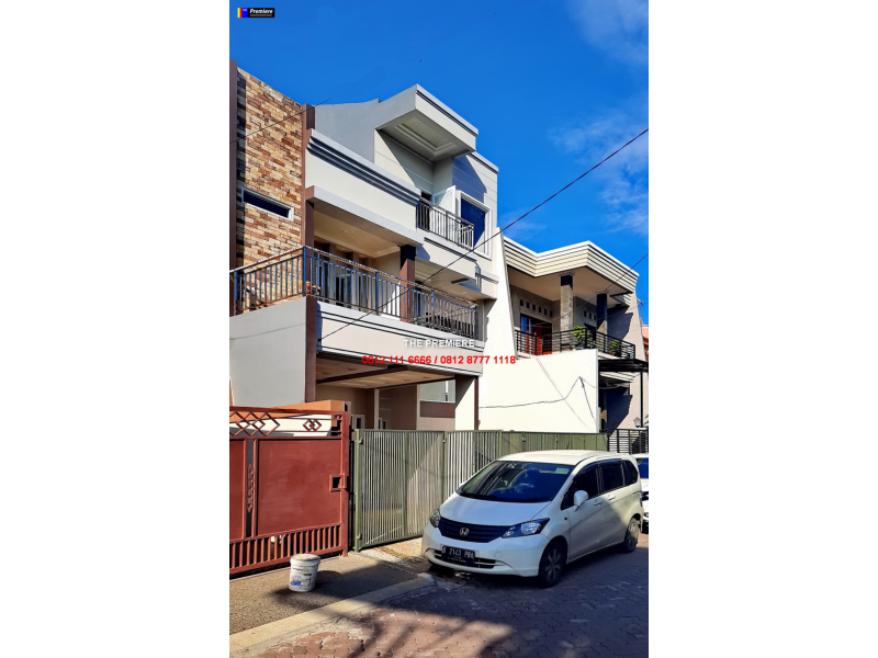 Rumah Baru Split Level Gading Griya Lestari Kelapa Gading, Jakarta Utara