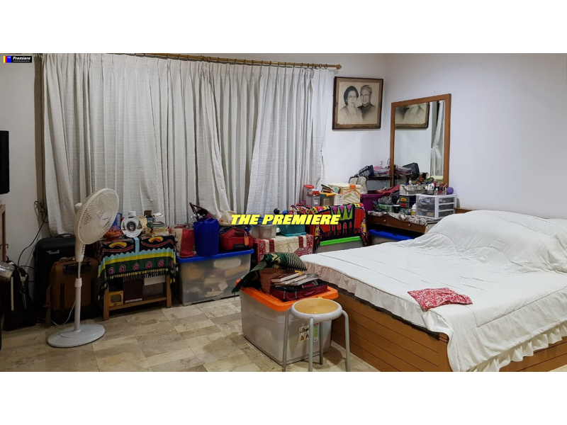 Rumah Besar Siap Huni Bintaro Village, Bintaro, Tangerang Selatan