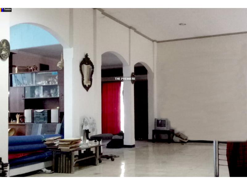 Rumah Tua Dijual Di Jakarta Barat Semi Furnished!!!