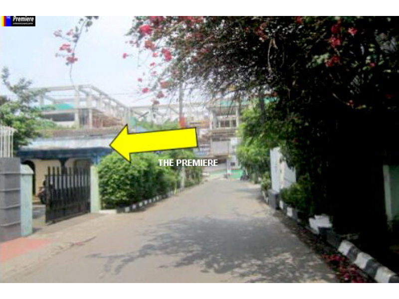 Rumah Tua Dijual Di Jakarta Barat Semi Furnished!!!