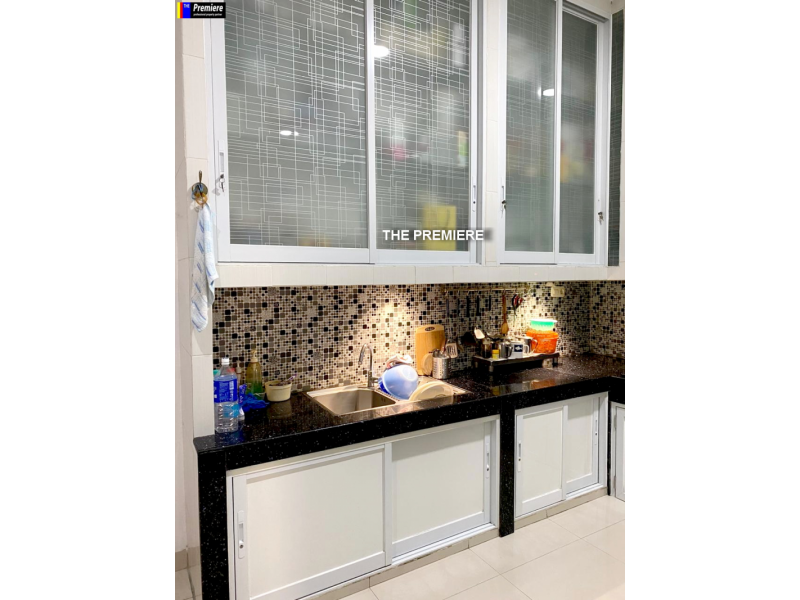 Rumah Dijual Di Gading Elok, Kelapa Gading, Jakarta Utara, SEMIFURNISHED!!!