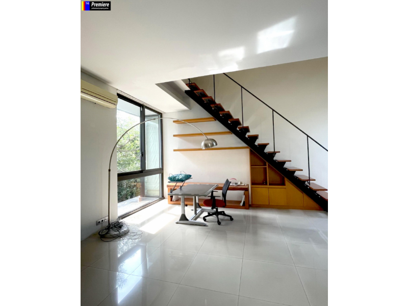 Rumah Mewah Disewakan Di Kemang Utara, Jakarta Selatan