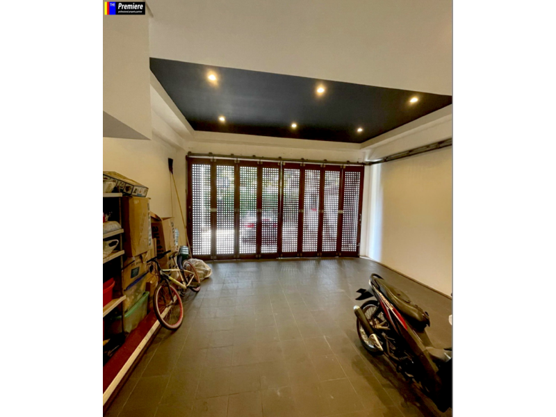 Rumah Mewah Disewakan Di Kemang Utara, Jakarta Selatan