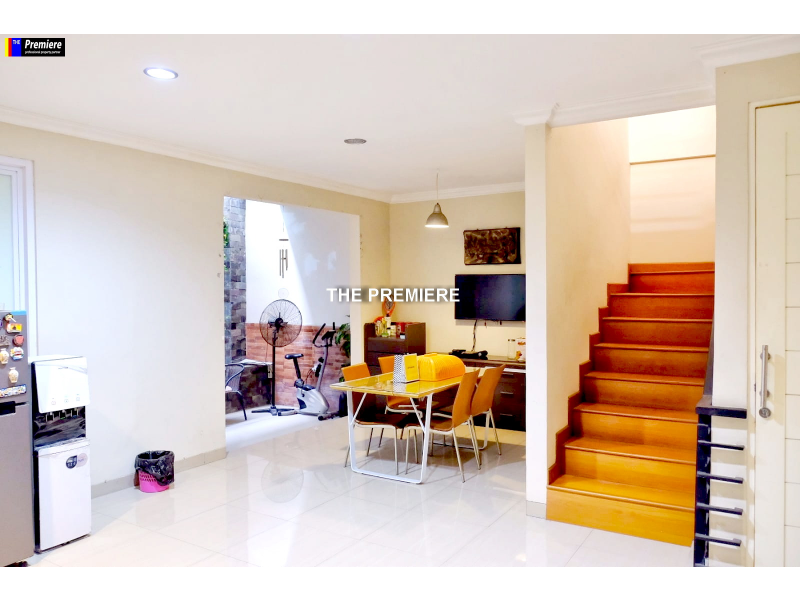 Rumah Janur Elok Kelapa Gading Jakarta Utara