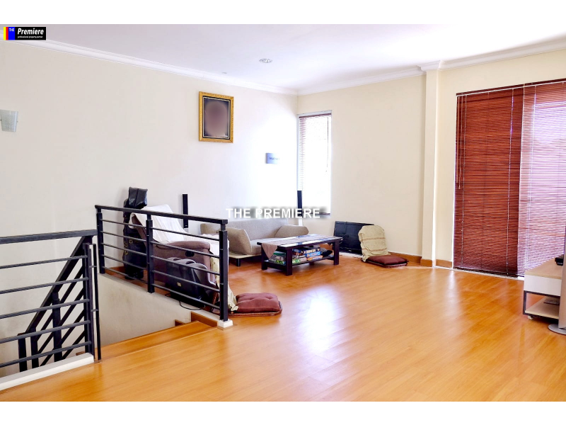 Rumah Janur Elok Kelapa Gading Jakarta Utara