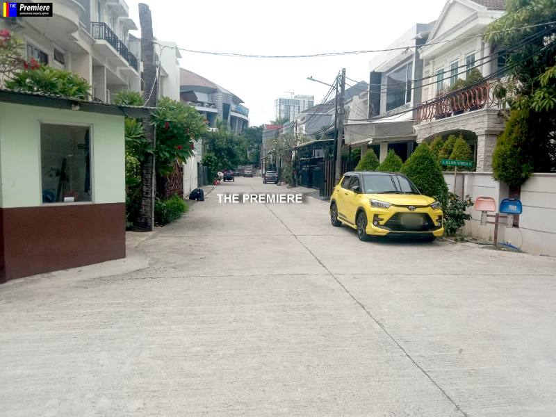 Rumah Hitung Tanah Di Kelapa Hibrida, Kelapa Gading, Jakarta Utara, BONUS BANGUNAN!!