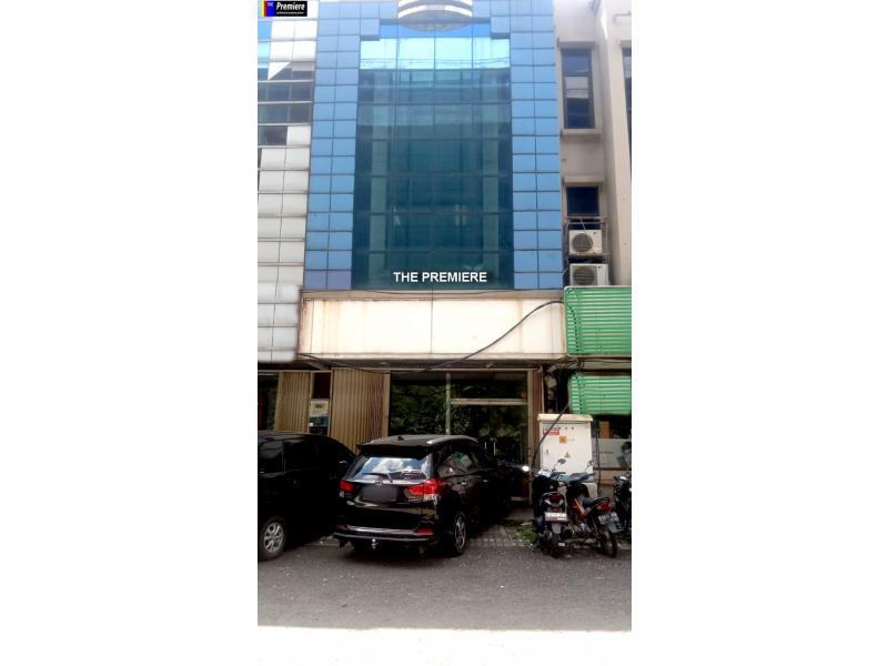 Disewakan Lantai 1 Ruko Boulevard Barat, Kelapa Gading, Jakarta Utara