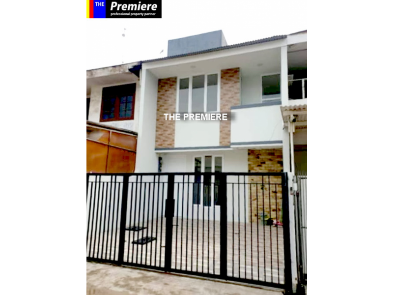 RUMAH  PERMATA BIRU KELAPA GADING FULL RENOVASI