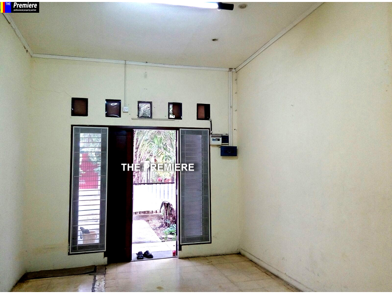 Dijual rumah hitung tanah Cempaka Putih Tengah