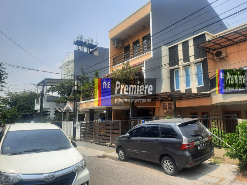 RUMAH SIAP HUNI DI TENGAH KELAPA GADING AKSES BAGUS BEBAS BANJIR  KELAPA PUAN, LOKASI DIBELAKANG MALL KELAPA GADING