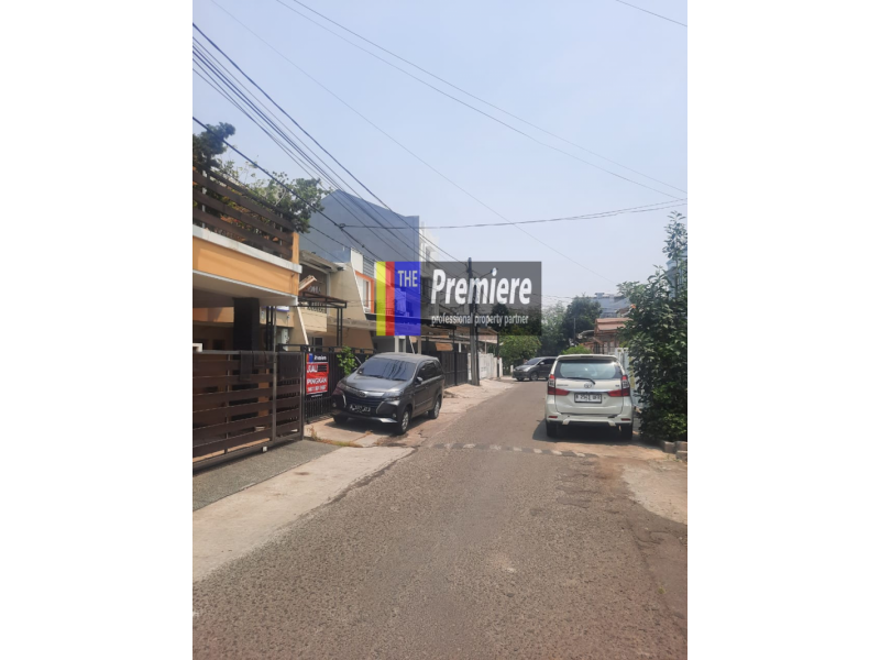 RUMAH SIAP HUNI DI TENGAH KELAPA GADING AKSES BAGUS BEBAS BANJIR  KELAPA PUAN, LOKASI DIBELAKANG MALL KELAPA GADING