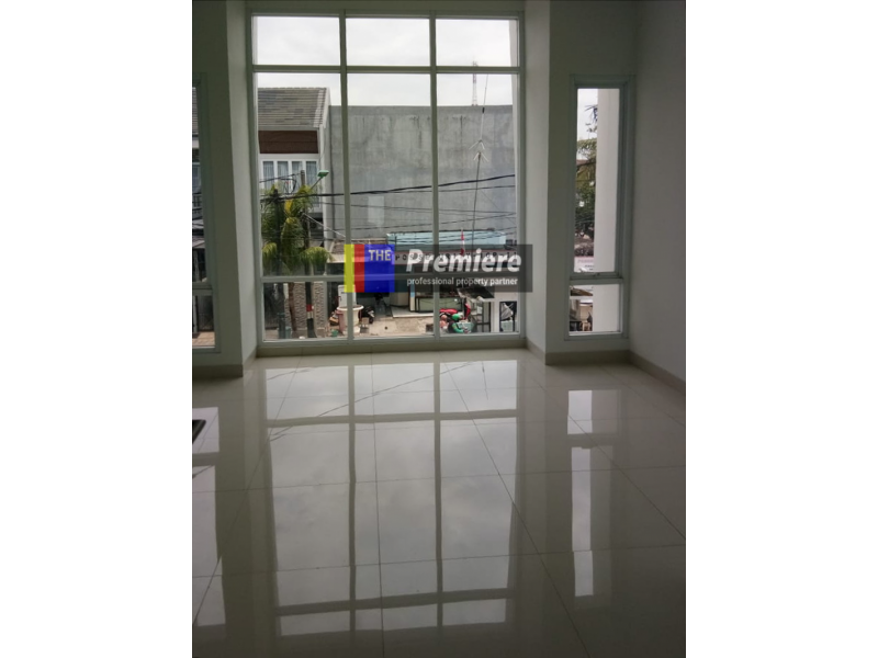 Dijual Rumah di Gading Imperial Komplek Pelindo II