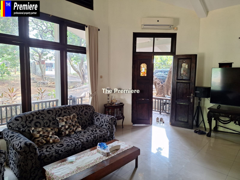 DiJual Rumah Luas Jl Moh Khaffi, Jakarta Selatan