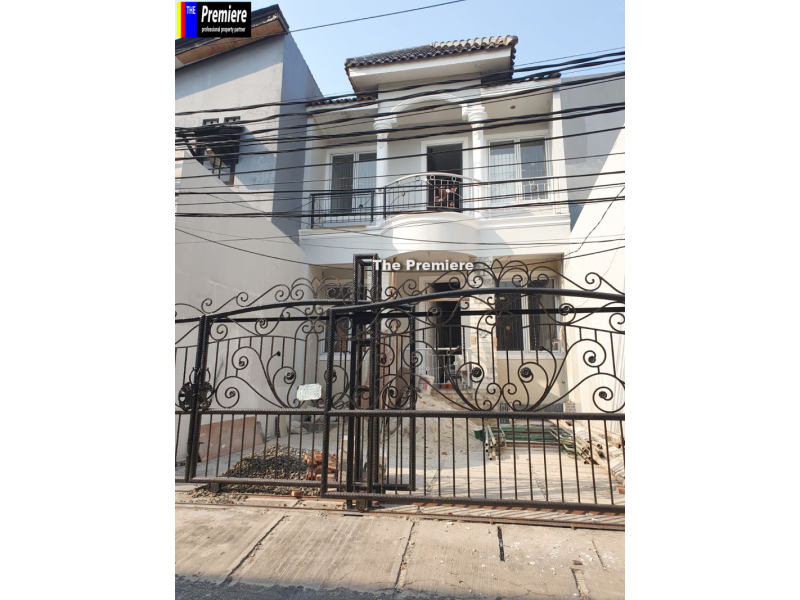 Dijual Rumah Gading Mas Kelapa Gading, Turun Harga