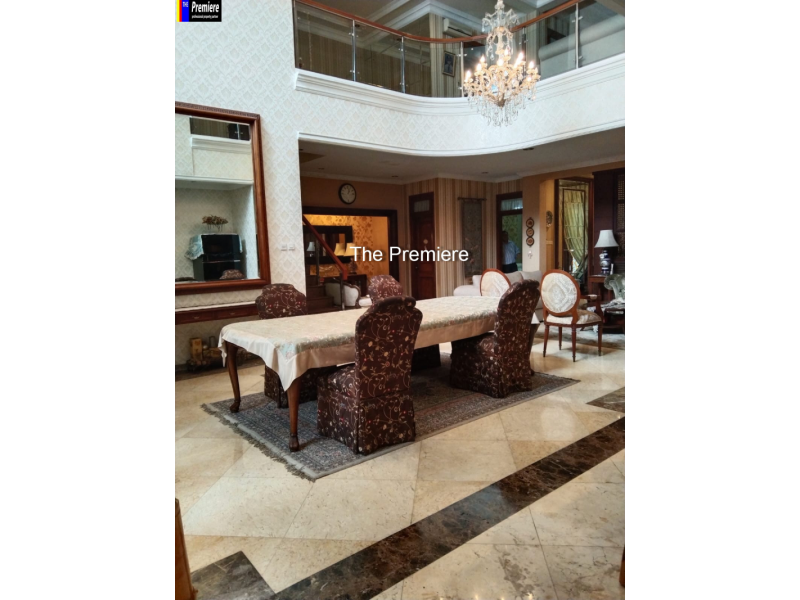 RUMAH MEWAH GANDARIA KEBAYORAN BARU JAKARTA