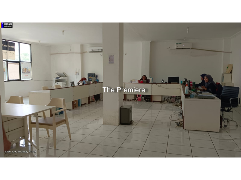 RUKO JL.MATARAMAN JAKARTA TIMUR