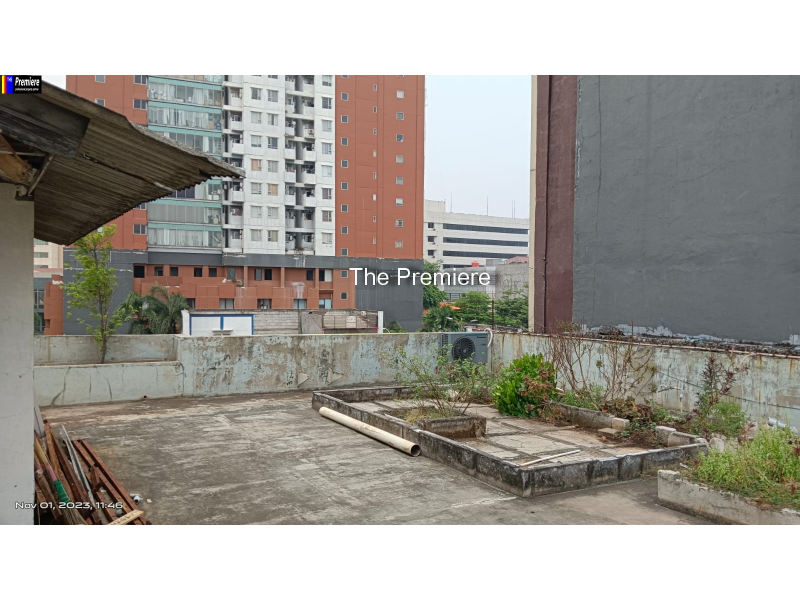 RUKO JL.MATARAMAN JAKARTA TIMUR