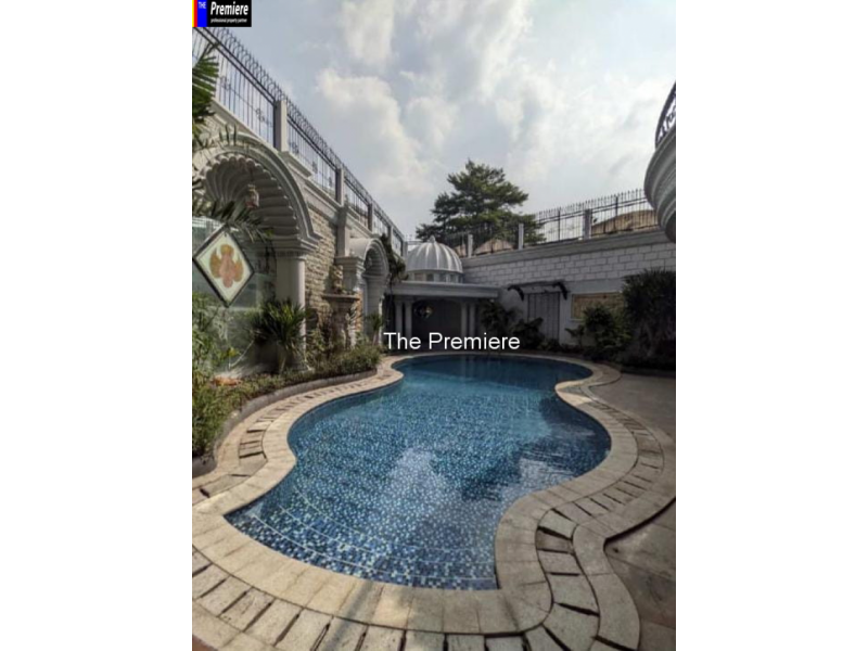 Rumah Mewah Menteng - Jakarta Pusat